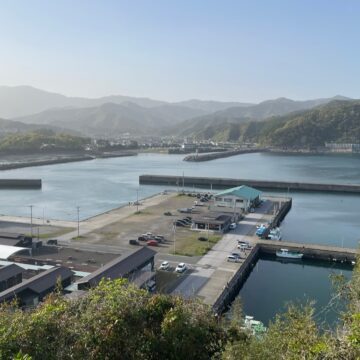 中土佐町の久礼漁港